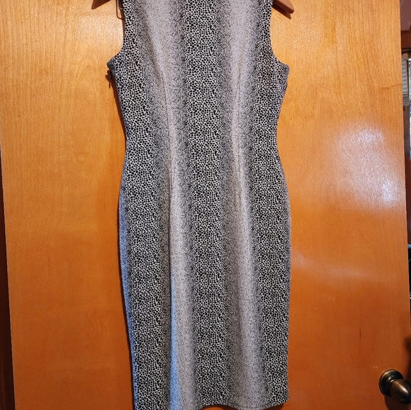 size 2 Nine West Animal Print Fitted Dress - Picture 6 of 8